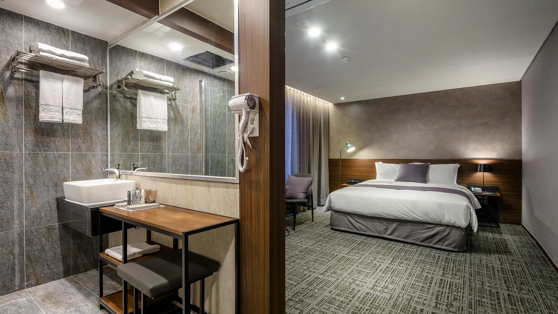 ***  Hotel With Jeju South Korea