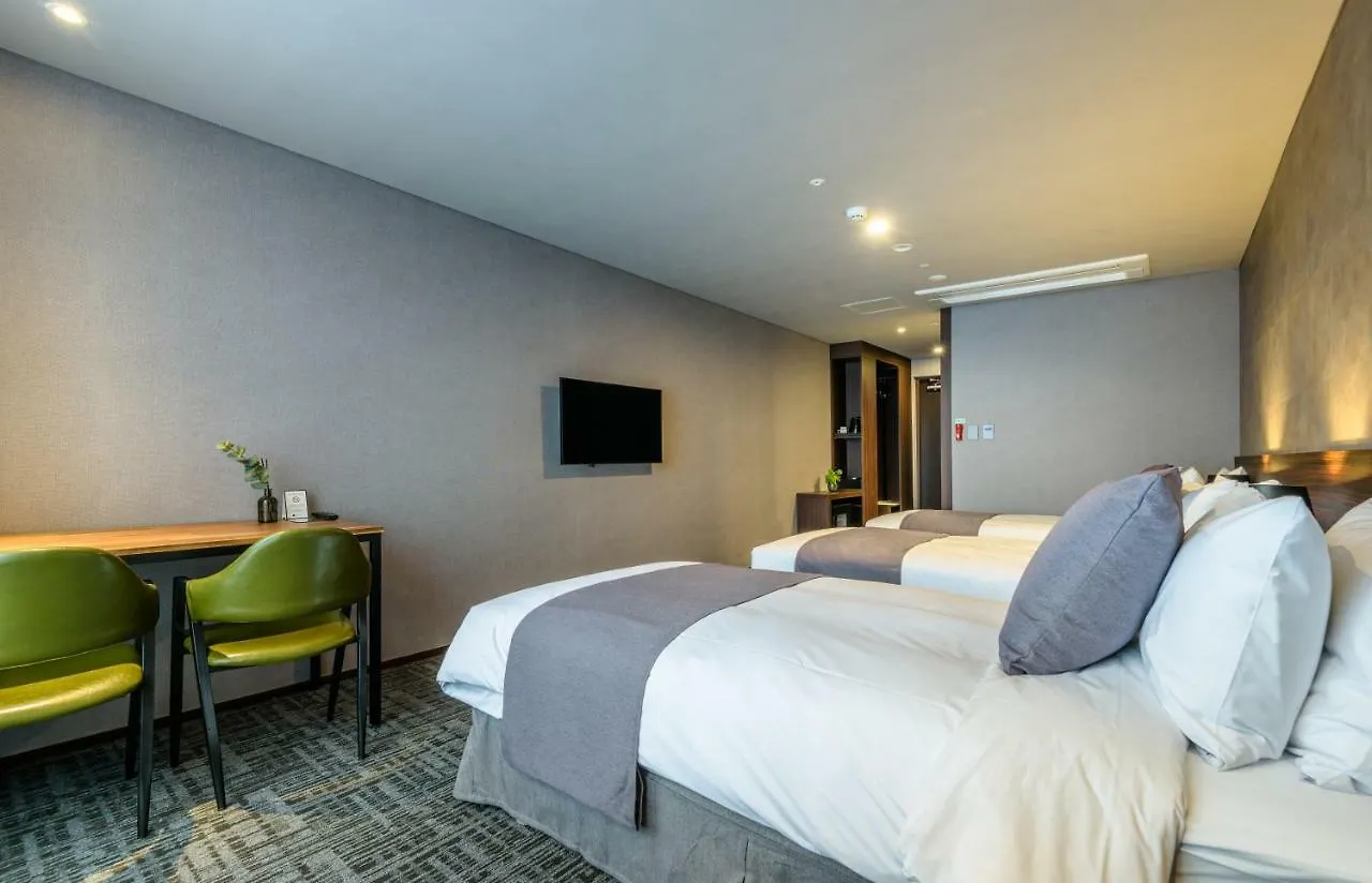 Hotel With Jeju
